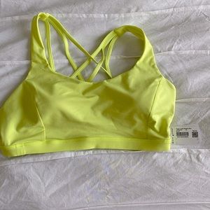 Free to be serene bra, NWT, lululemon, size 12